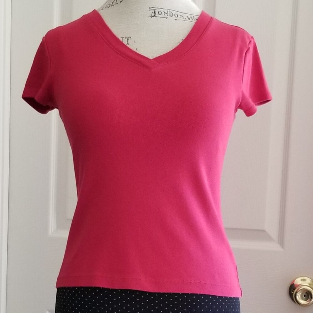 Ann Taylor Loft - V-Neck, Short Sleeve T-shirt